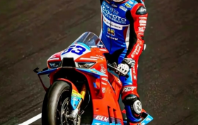 张雪机车从 WSBK 冠军到极致改装，三维扫描如何成就国产摩托的 “中国精度”